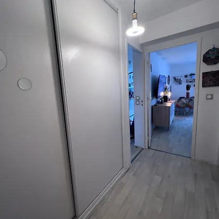 Apartment Du Bel Air Evry-Courcouronnes