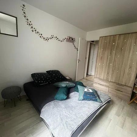 Du Bel Air Apartment